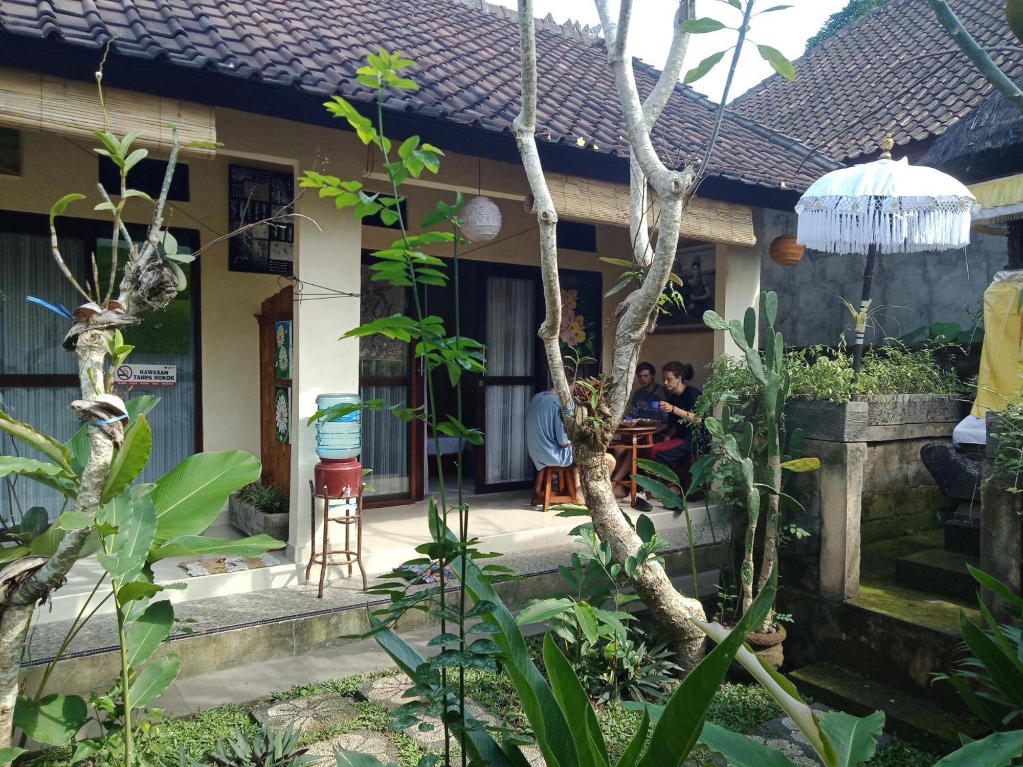 Bed and Breakfast Lionk Bali House Убуд Экстерьер фото